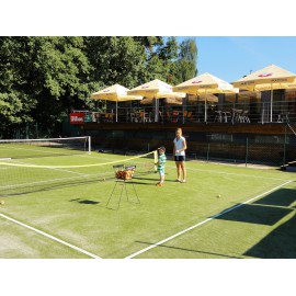 Výstavba tenisového kurtu s umělým povrchem