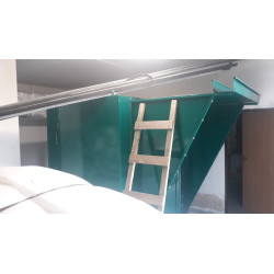 Otočný vchod k přetlakové nafukovací hale